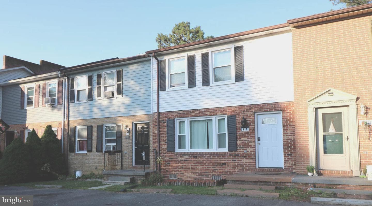 611 Carroll Drive photo 1
