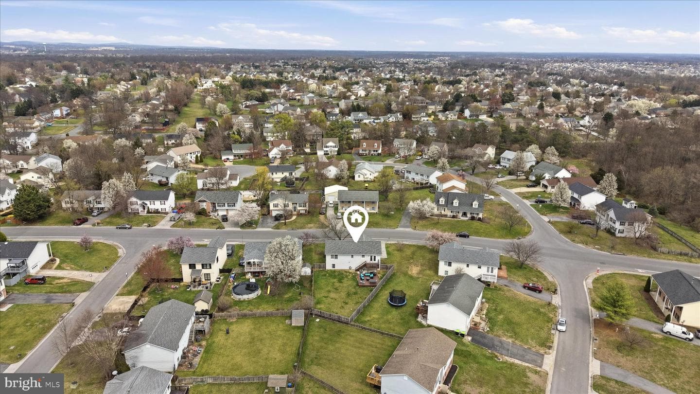 203 Ivory Drive photo 38