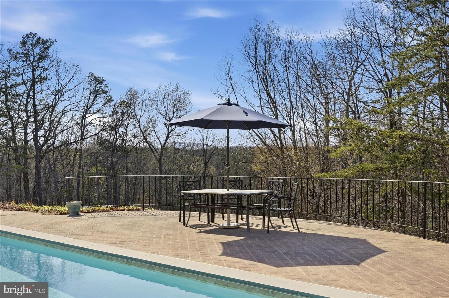 410 Valley View Drive photo 40