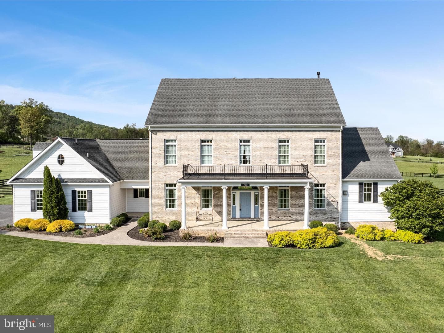 700 Miller Road photo 2