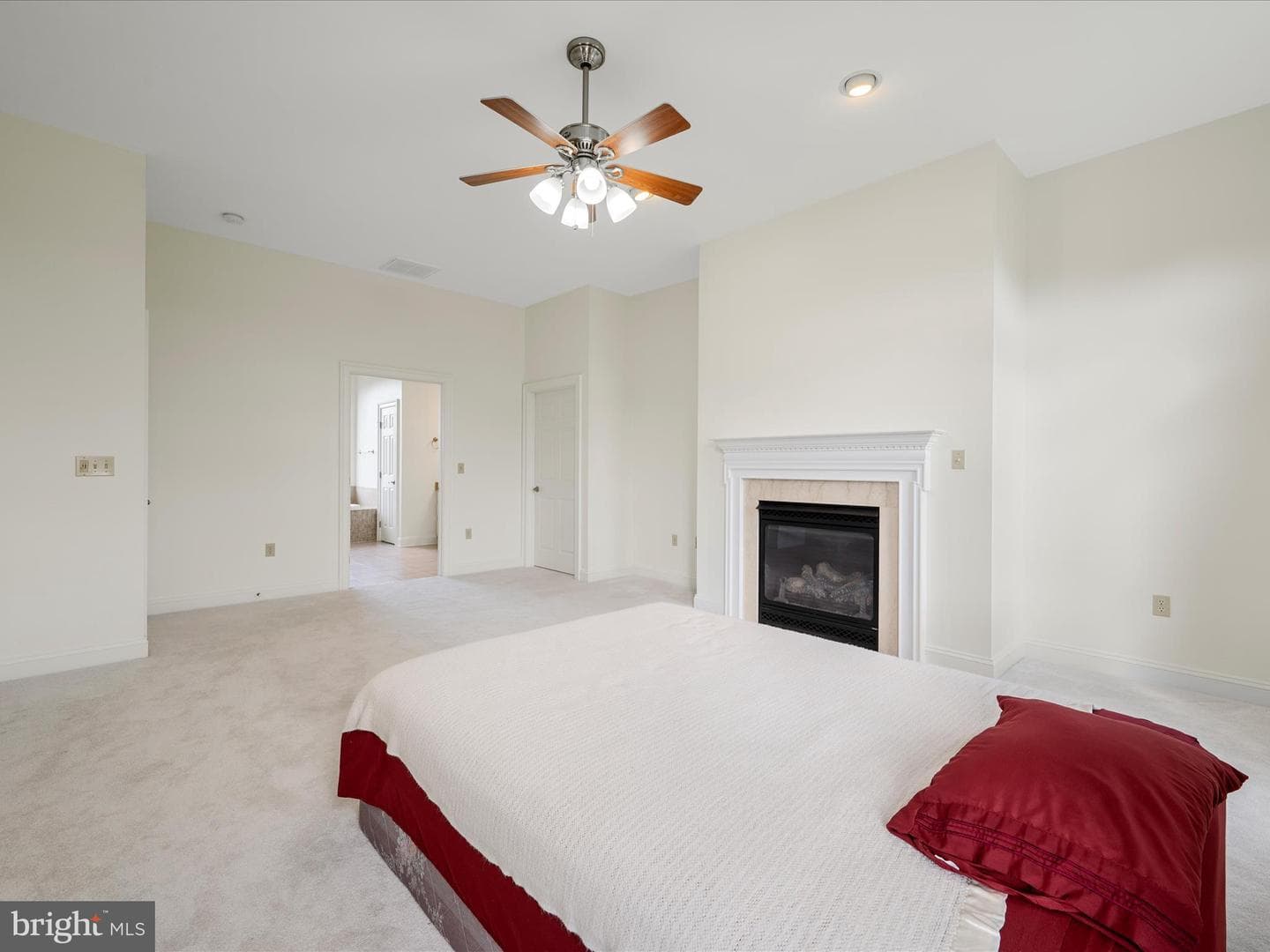 700 Miller Road photo 56