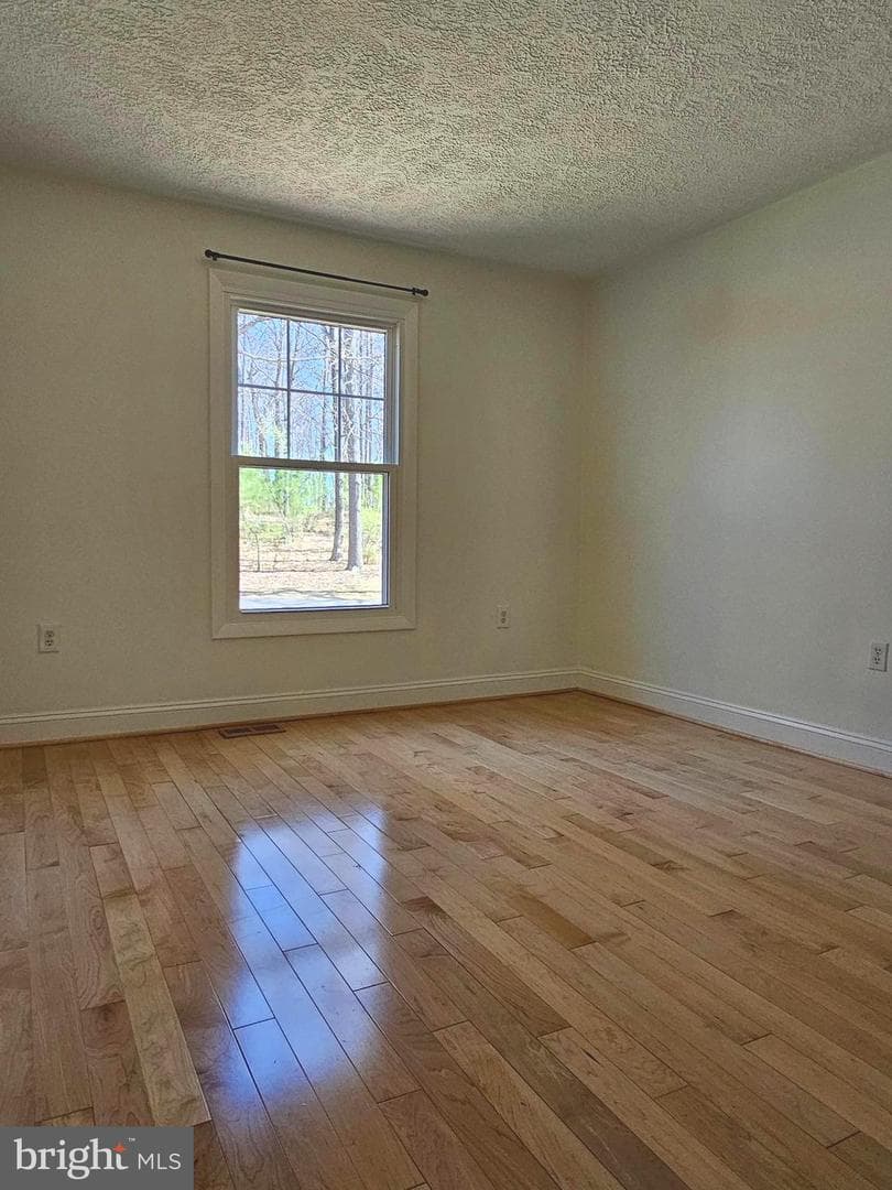 274 Woodside Lane photo 20
