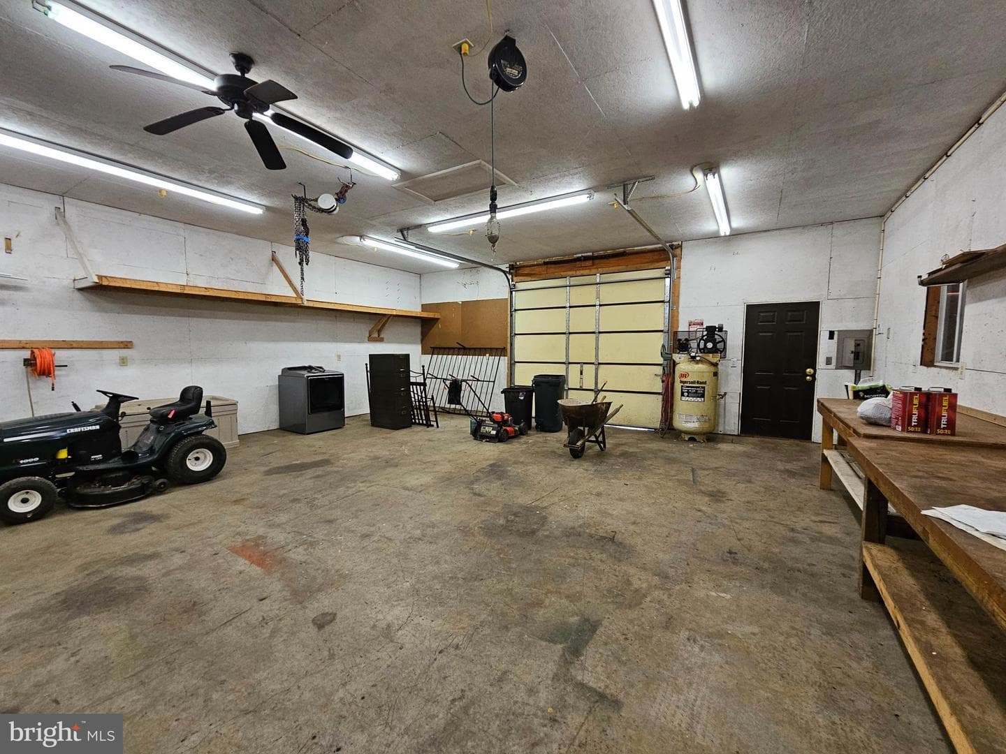 274 Woodside Lane photo 90
