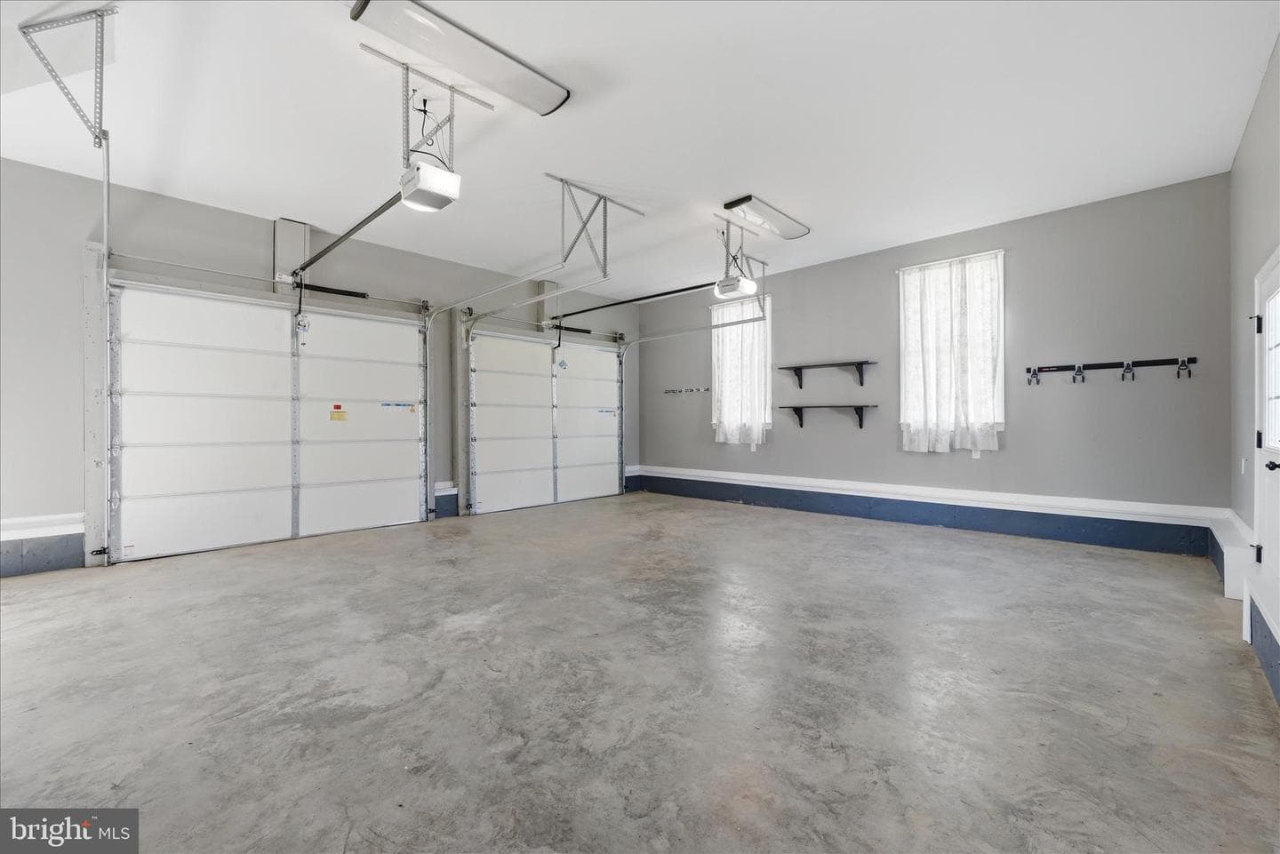 325 Dehaven Drive photo 61