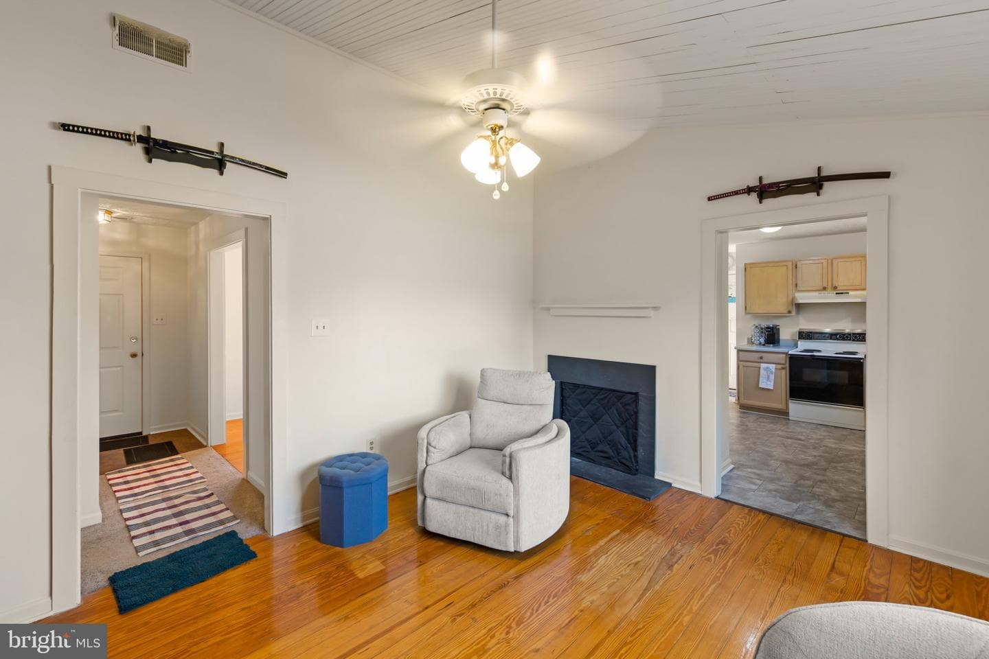 106 Greenwood Court photo 16