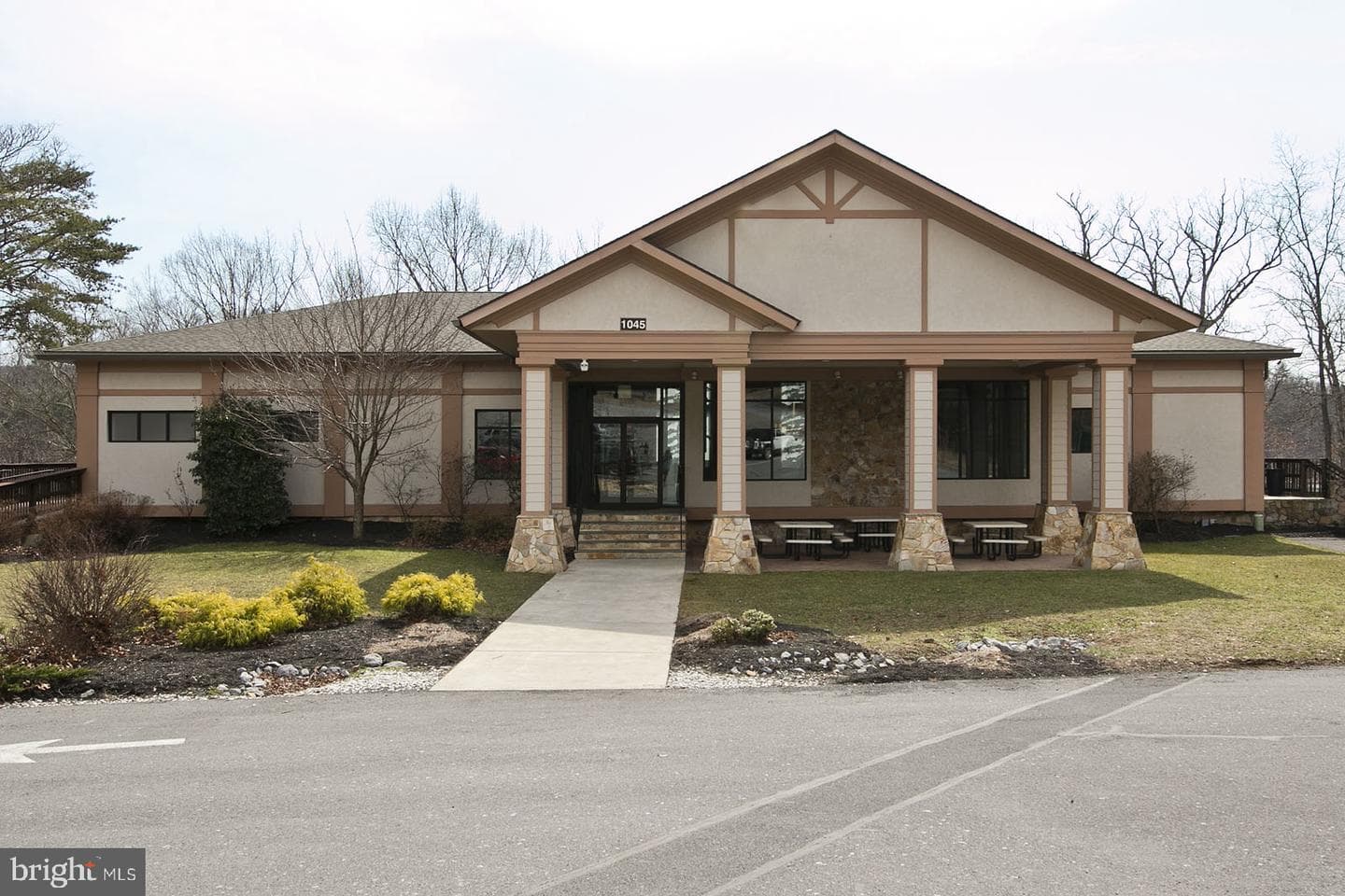 106 Greenwood Court photo 36
