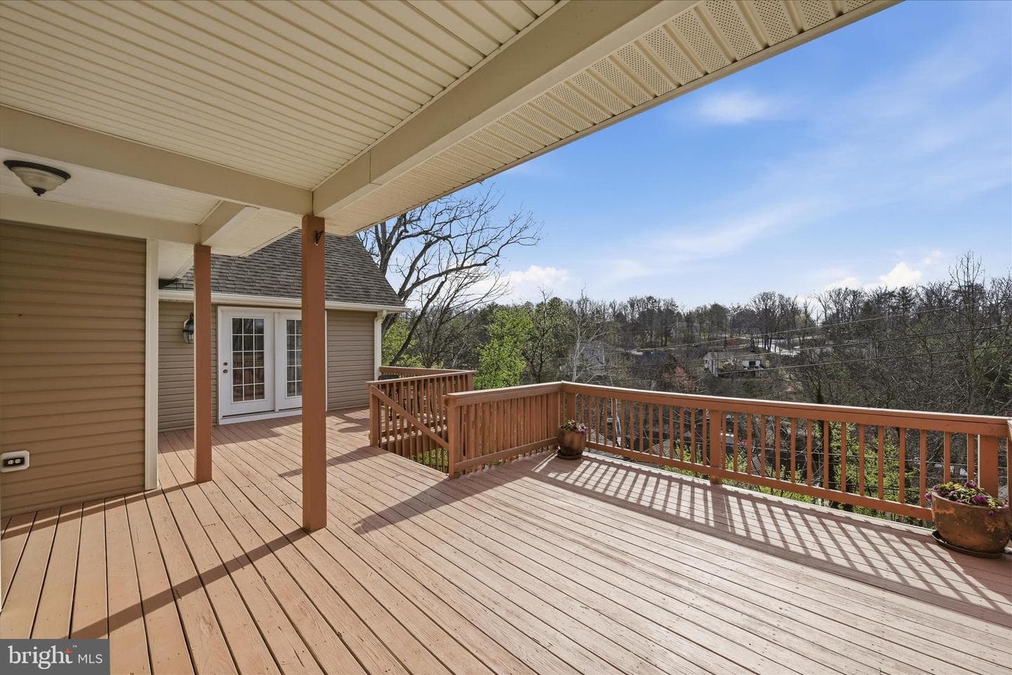 634 Lakeview Drive photo 4