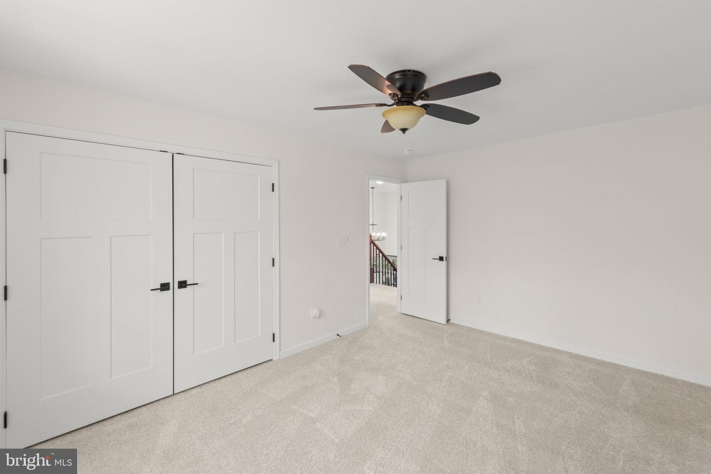 112 Colonial Drive photo 32