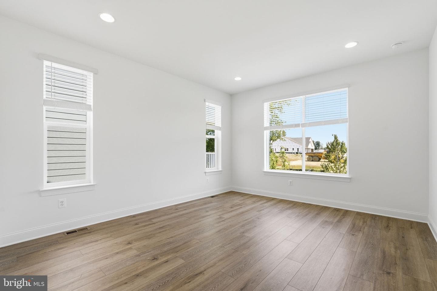 104 Rhododendron Court photo 12