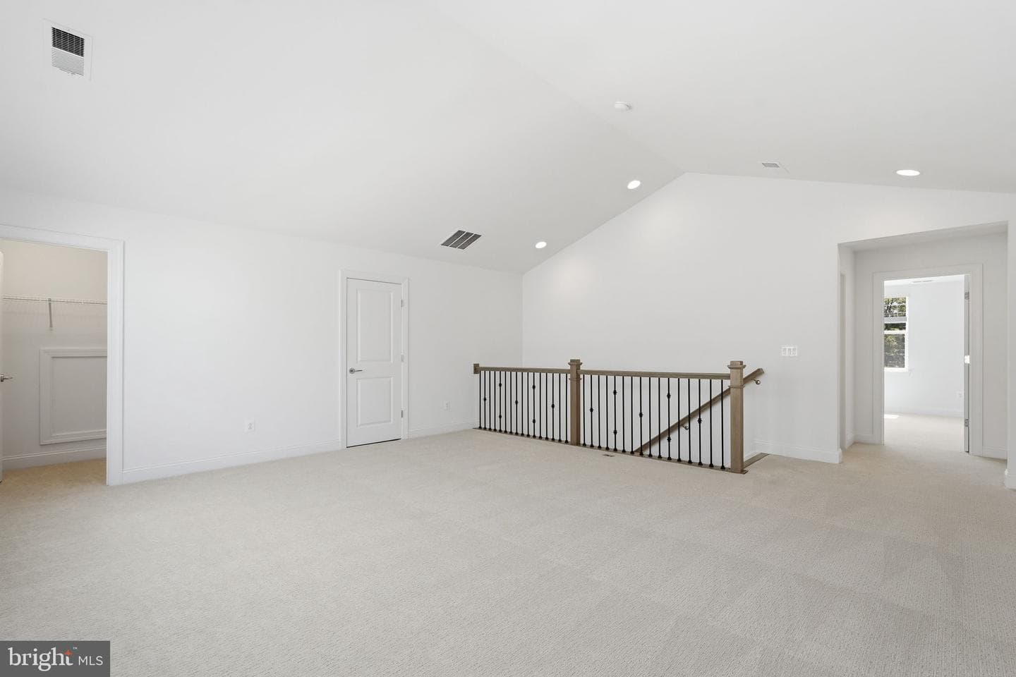 104 Rhododendron Court photo 26