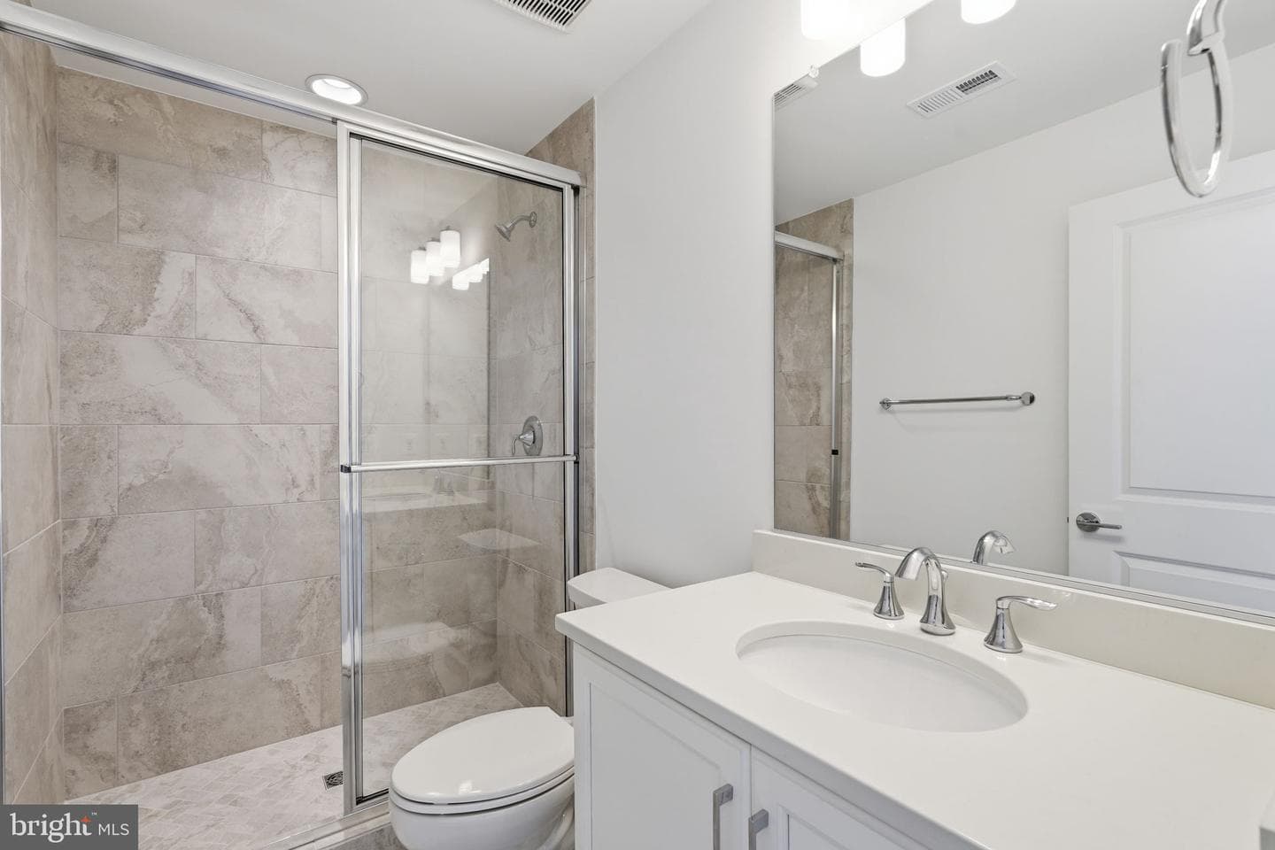 104 Rhododendron Court photo 27
