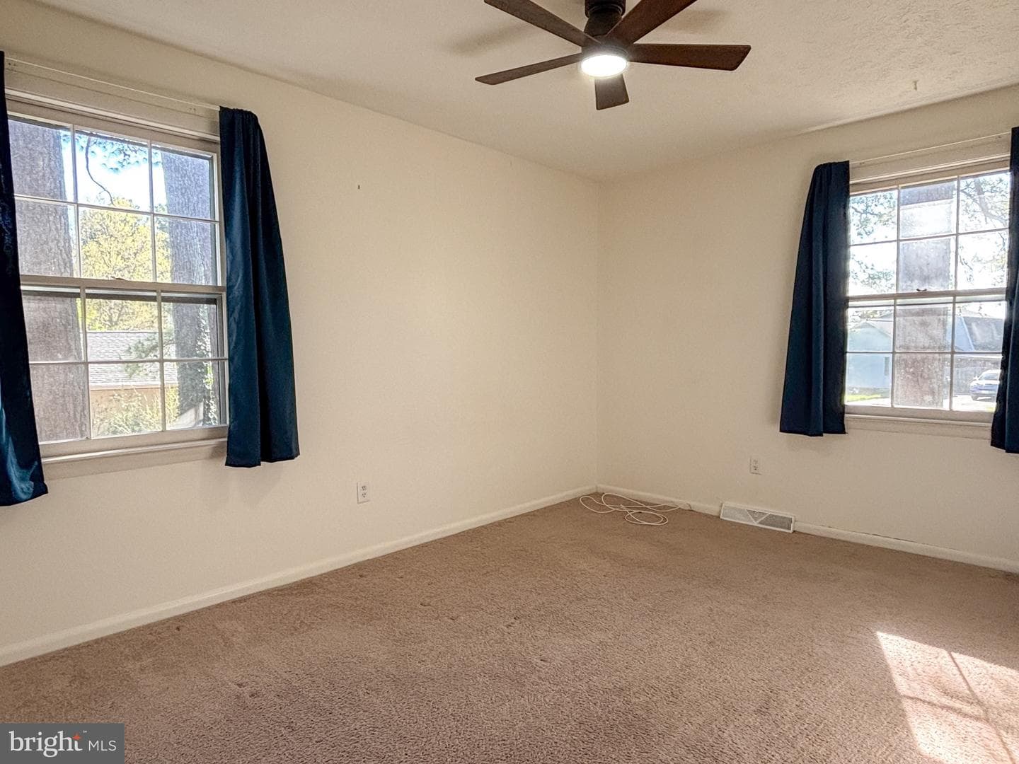 102 Carroll Drive photo 13