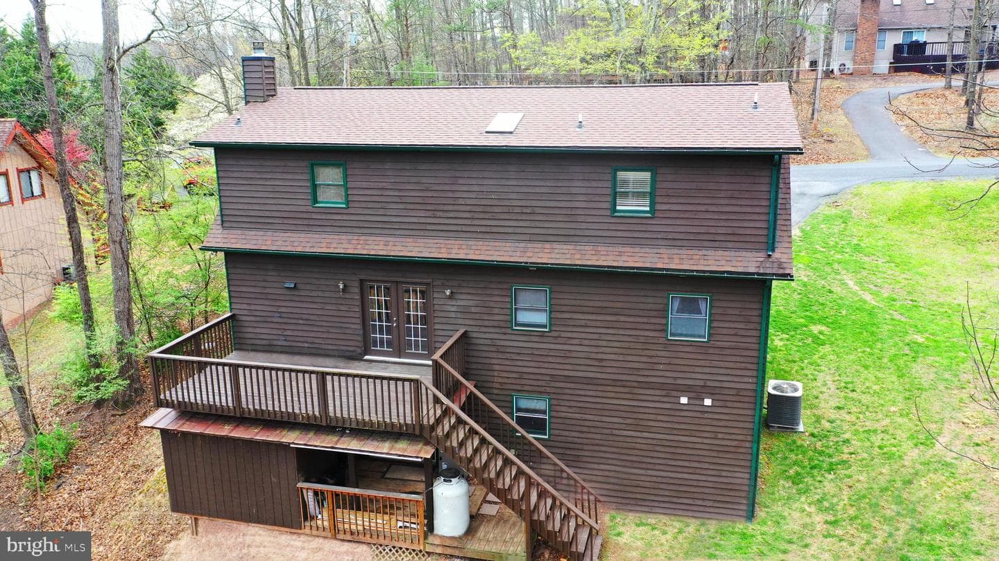 128 - 130 Dogwood Drive photo 7