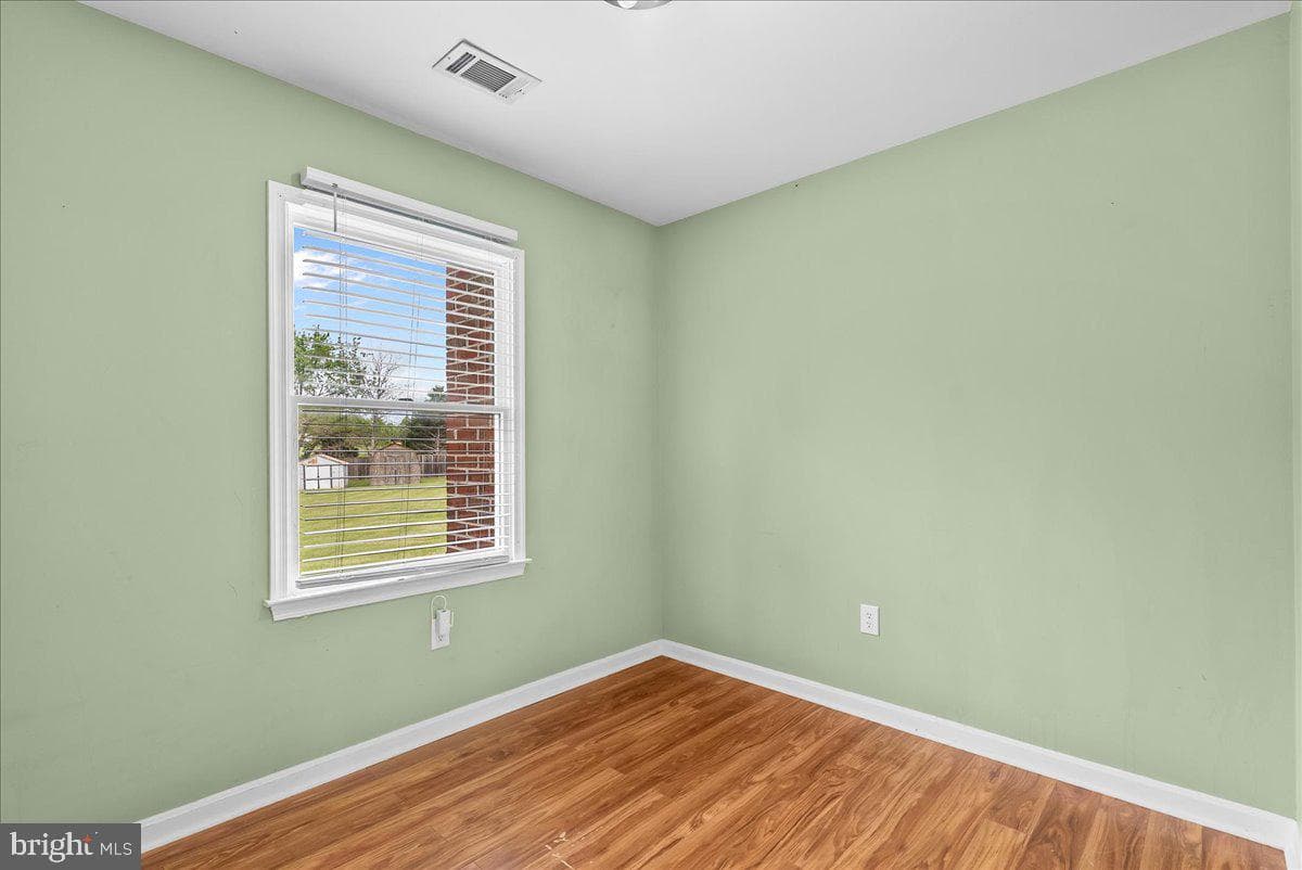 201 Nightingale Avenue photo 23