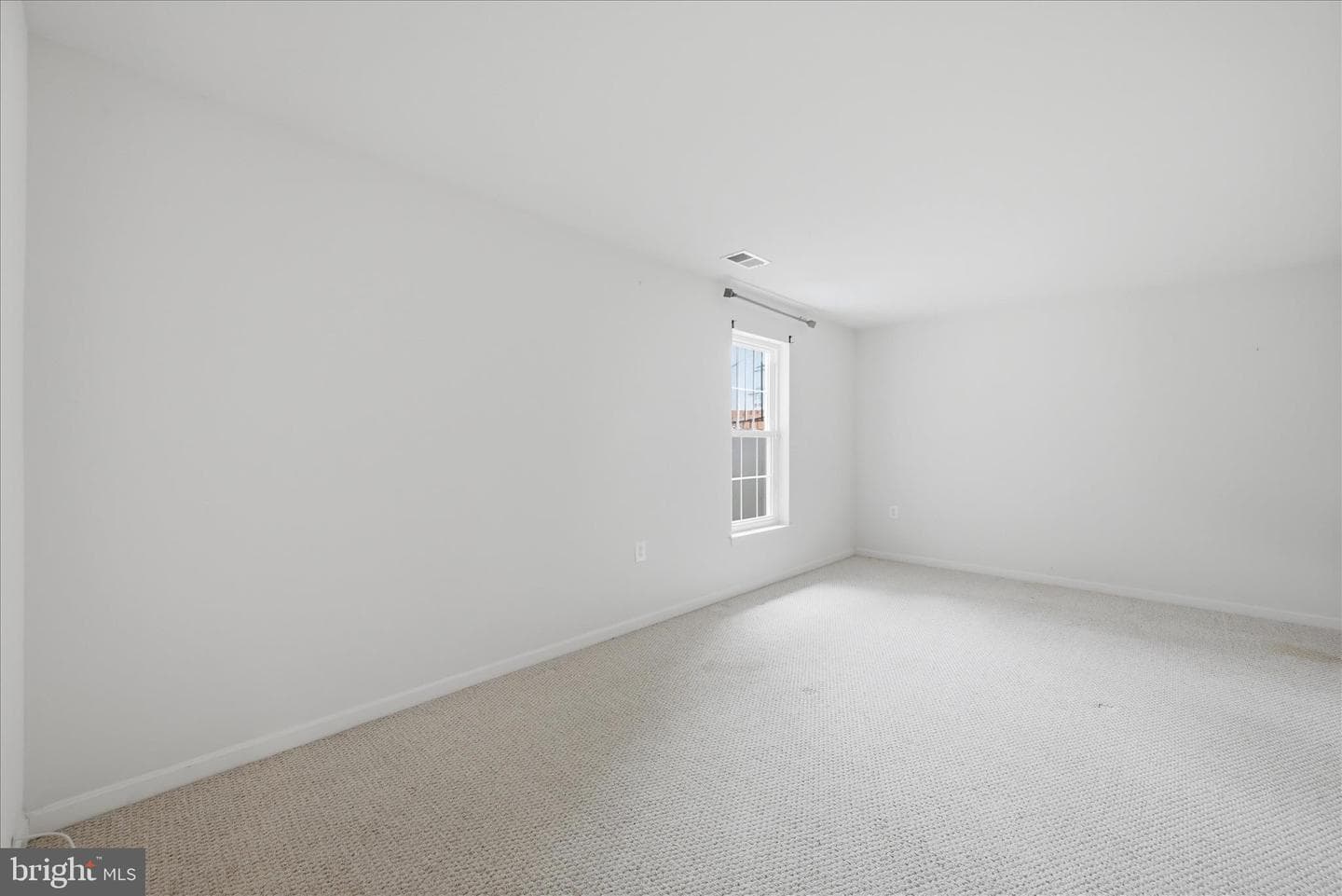 304 Morlyn Drive photo 53