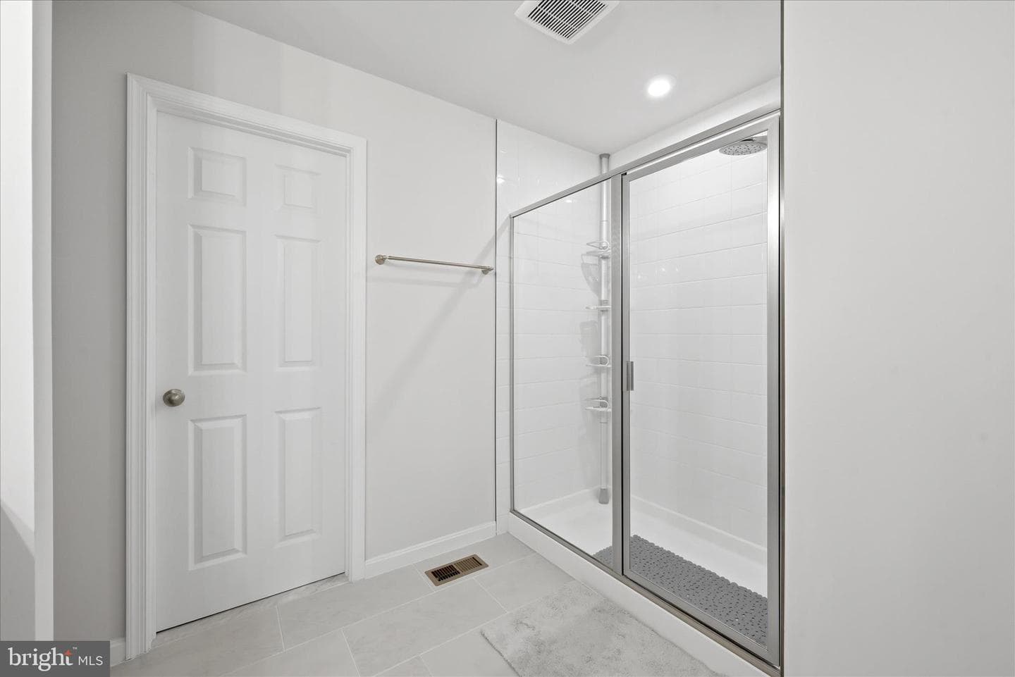 104 Lenore Lane photo 23
