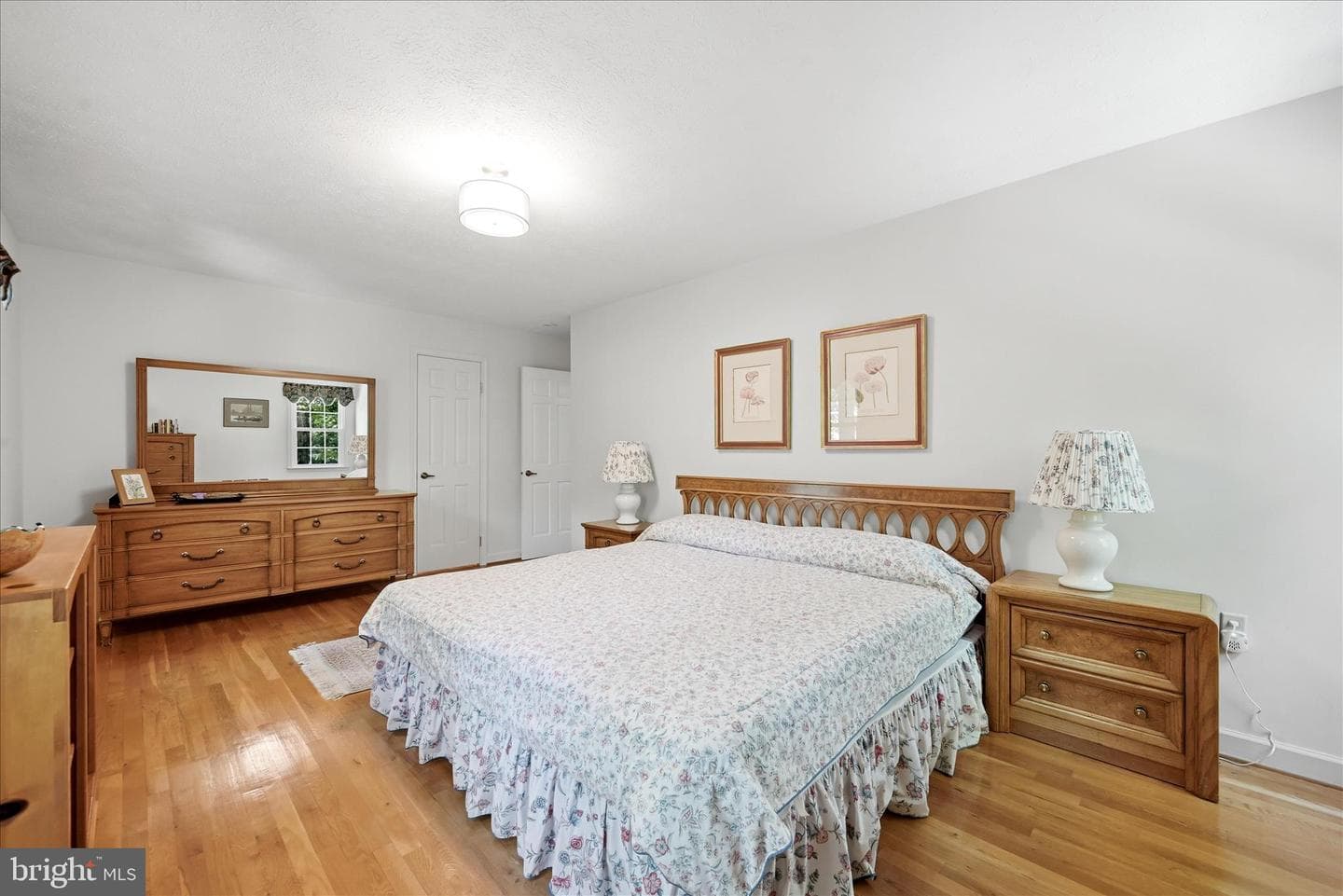 314 Greenfield Avenue photo 43