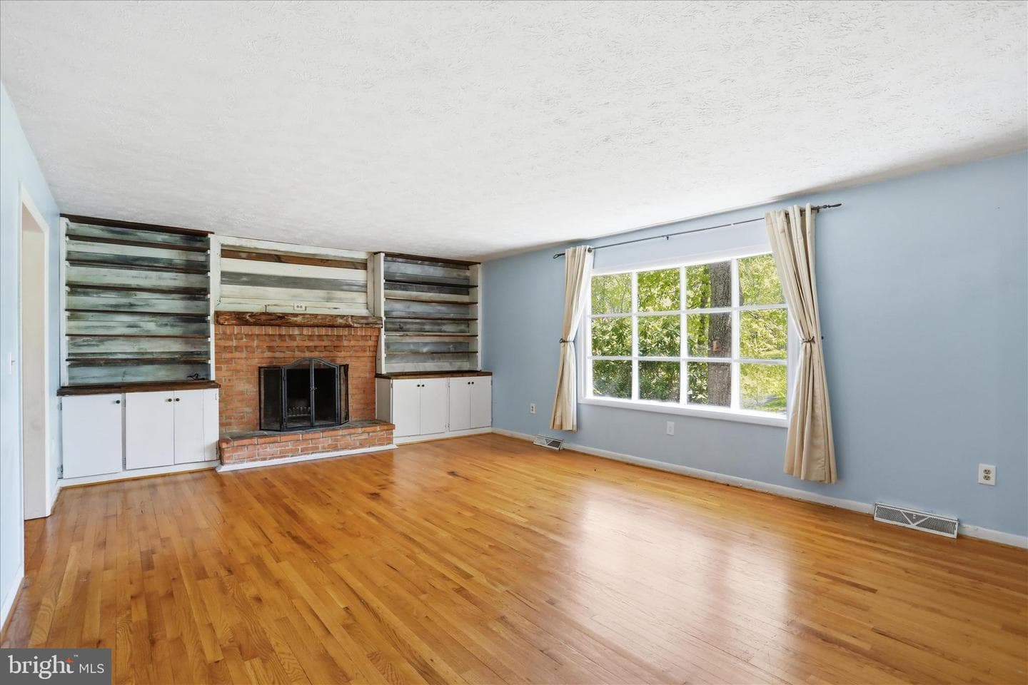 107 Oak Ridge Drive photo 8