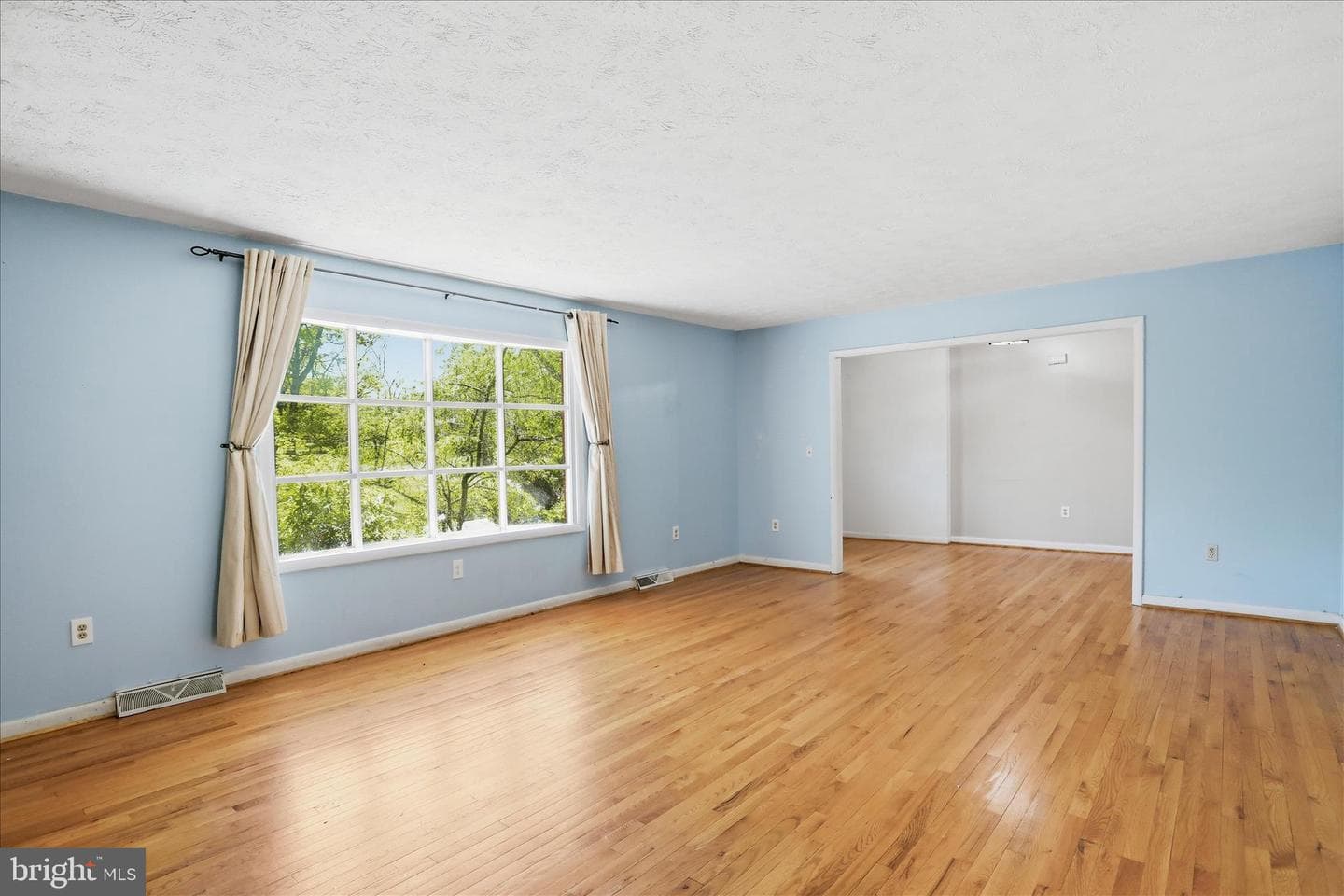 107 Oak Ridge Drive photo 9