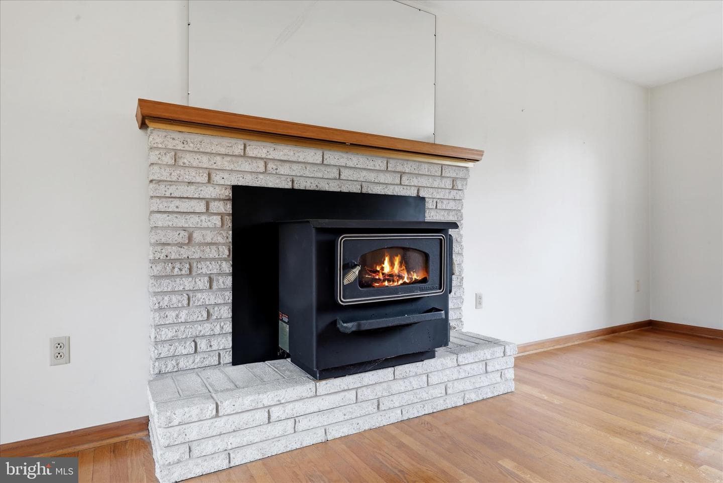 103 Cambridge Place photo 16