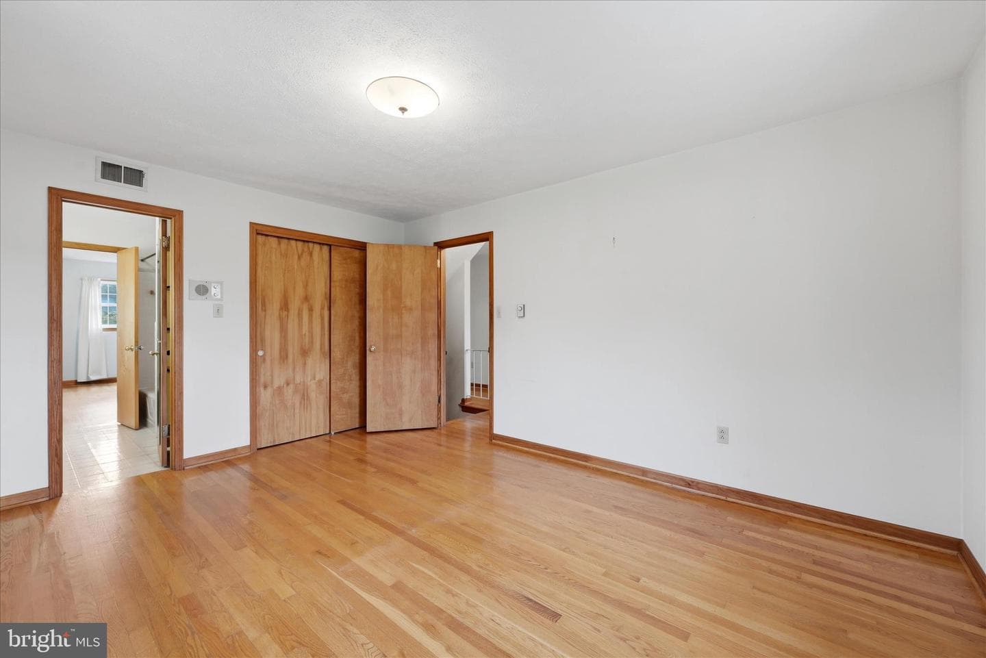 103 Cambridge Place photo 30