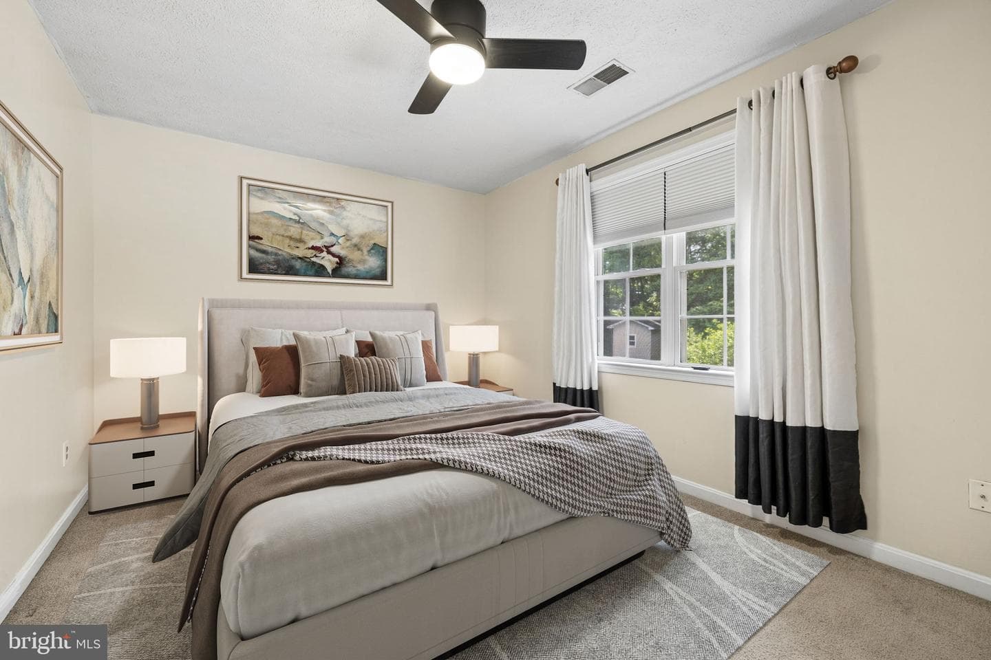 102 Fortress Drive photo 24