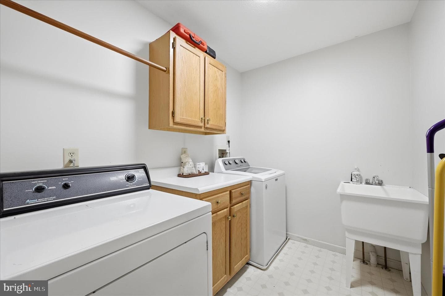 413 Tavistock Drive photo 43