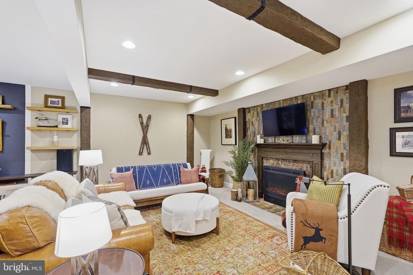 102 Peregrine Court photo 31