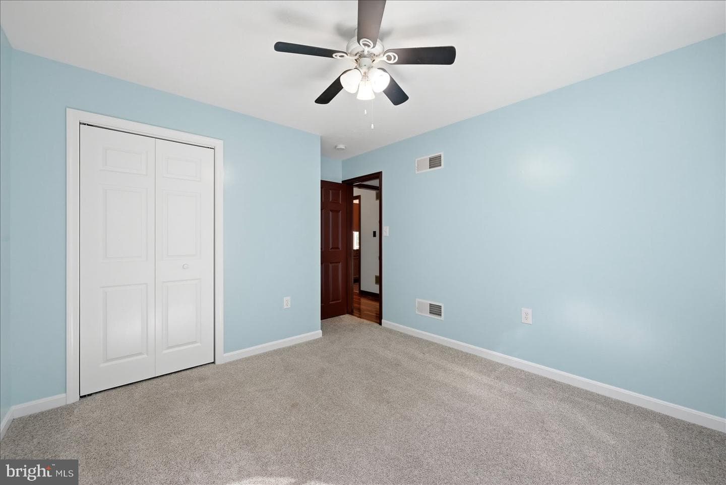 323 S Timber Ridge Road photo 38