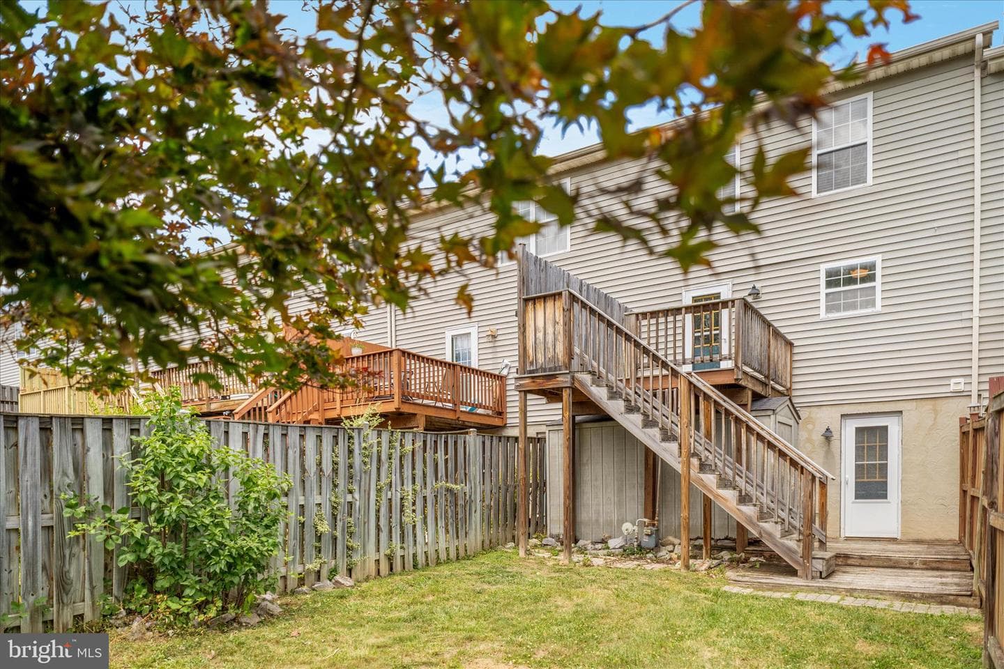 112 Chatham Square photo 31