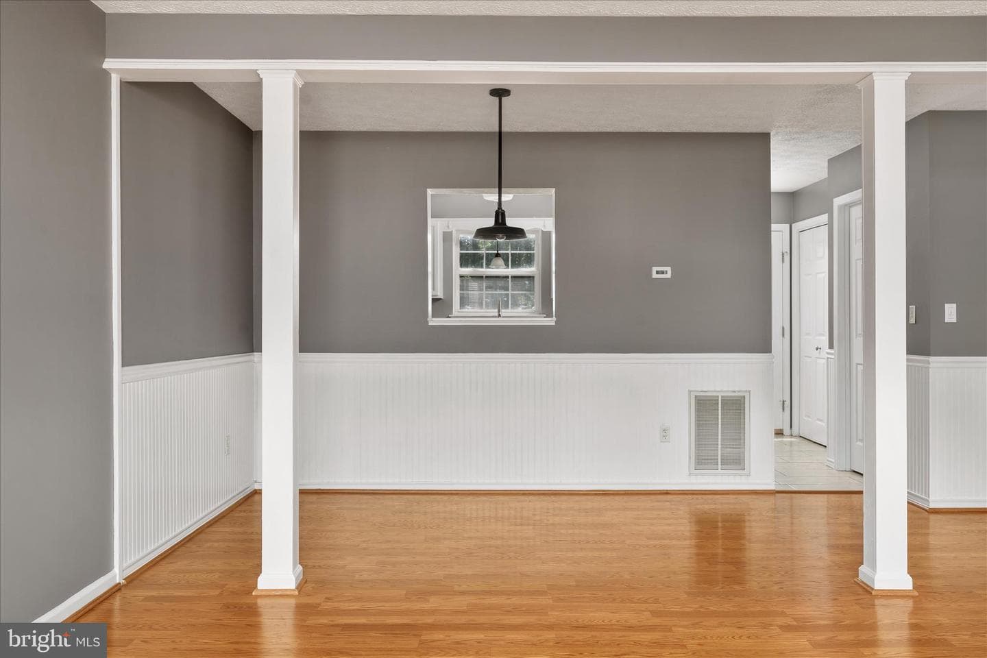112 Chatham Square photo 7