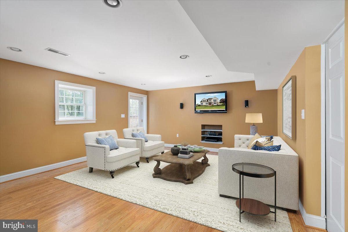 106 Doolin Avenue photo 44