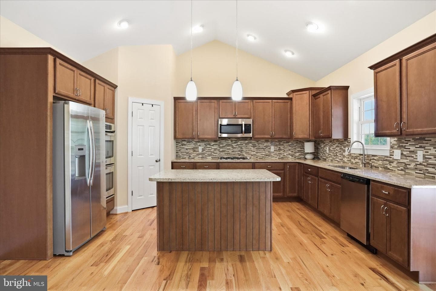 107 Harold Court photo 12