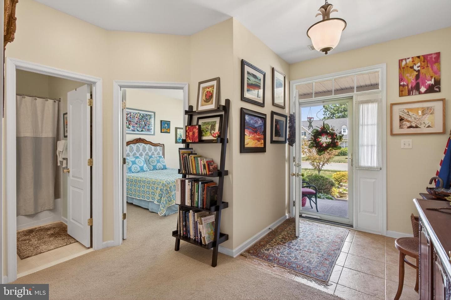 121 Shumard Court photo 5