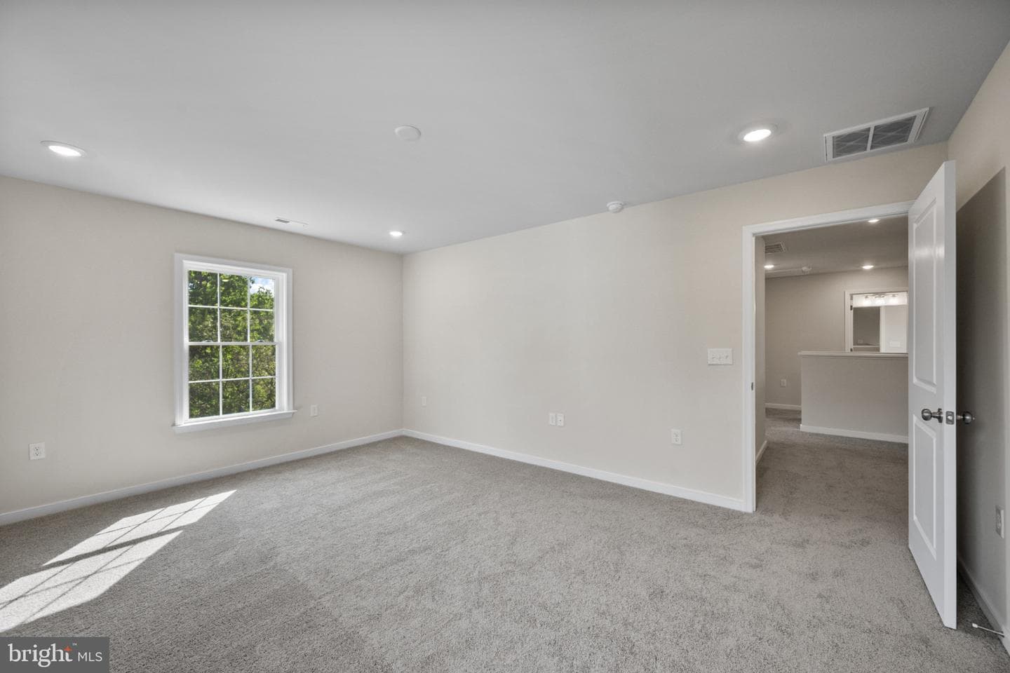 106 Mate Court photo 18