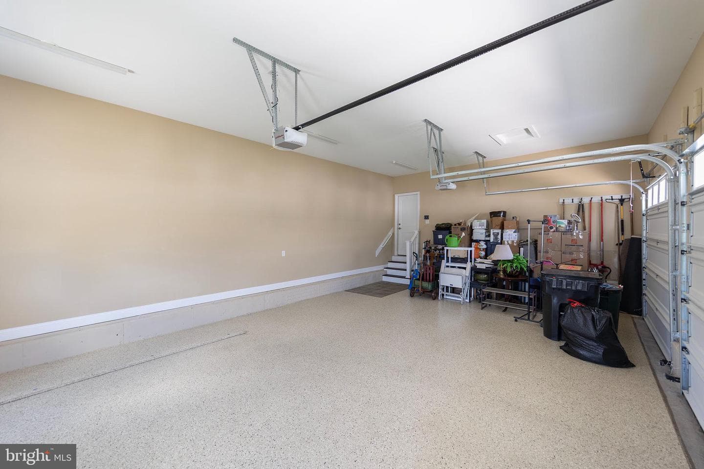 135 Kinross Drive photo 45