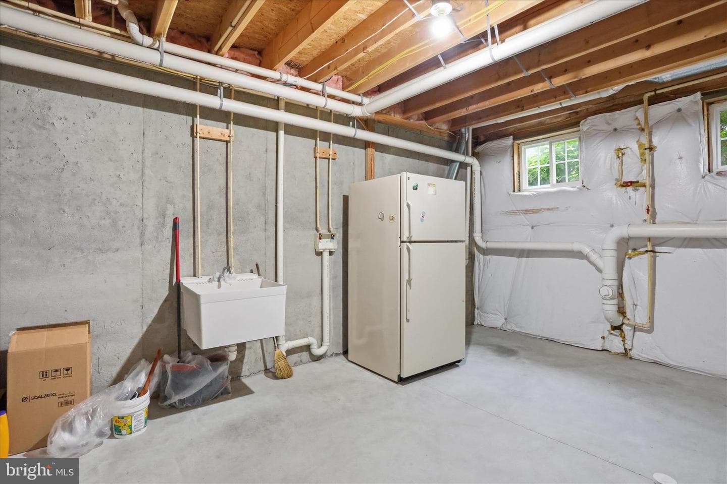 220 Flanagan Drive photo 14