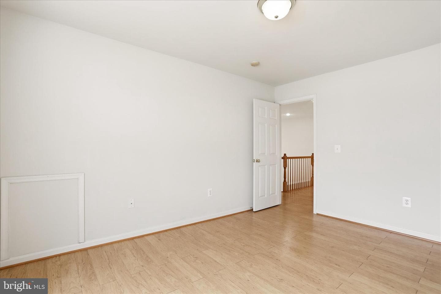 220 Flanagan Drive photo 6