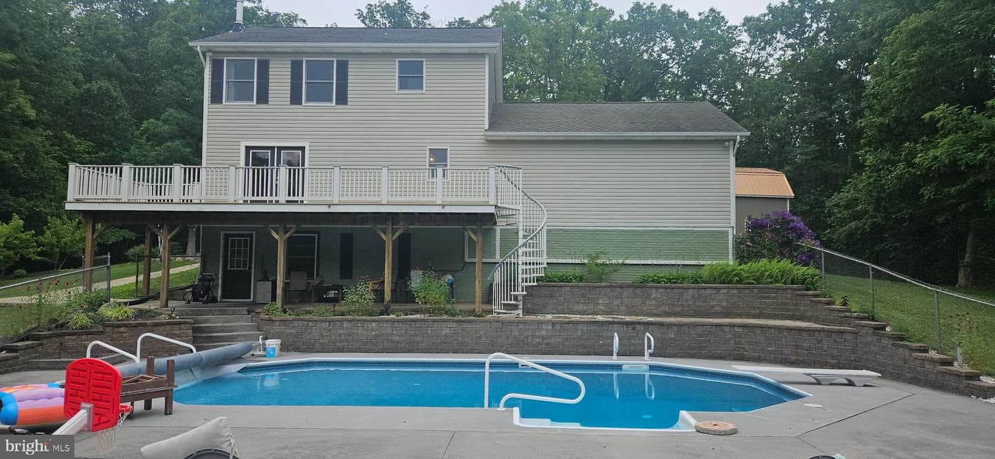 148 Arklow Drive photo 77