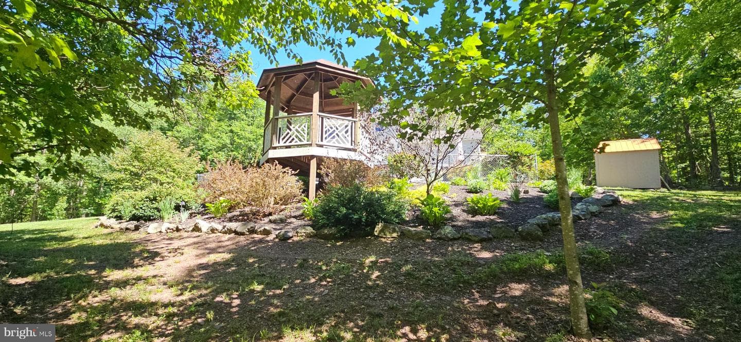 148 Arklow Drive photo 79