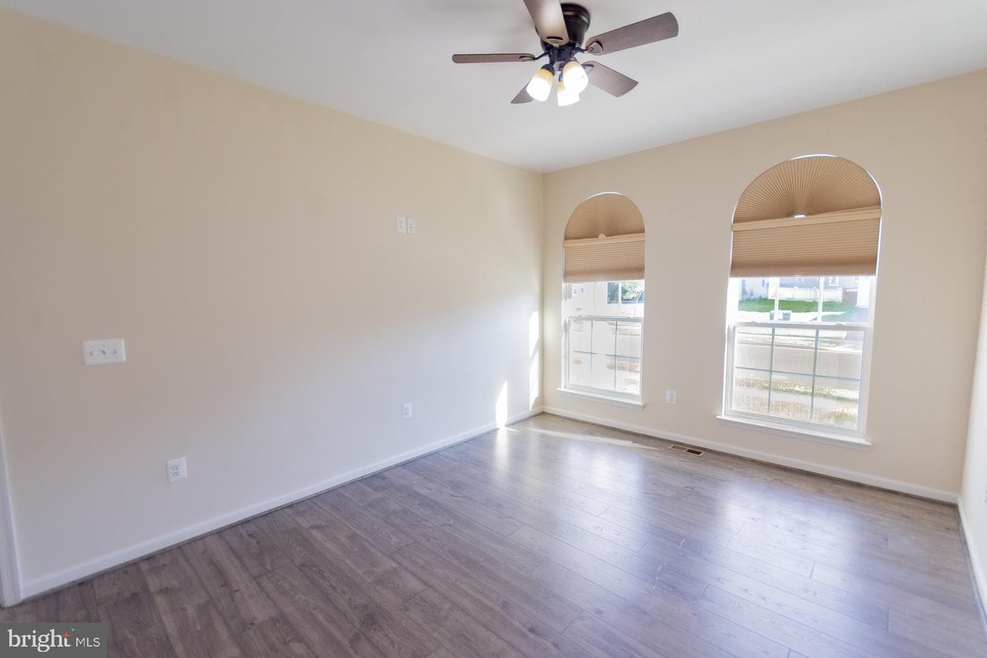 219 Patriot Street photo 12