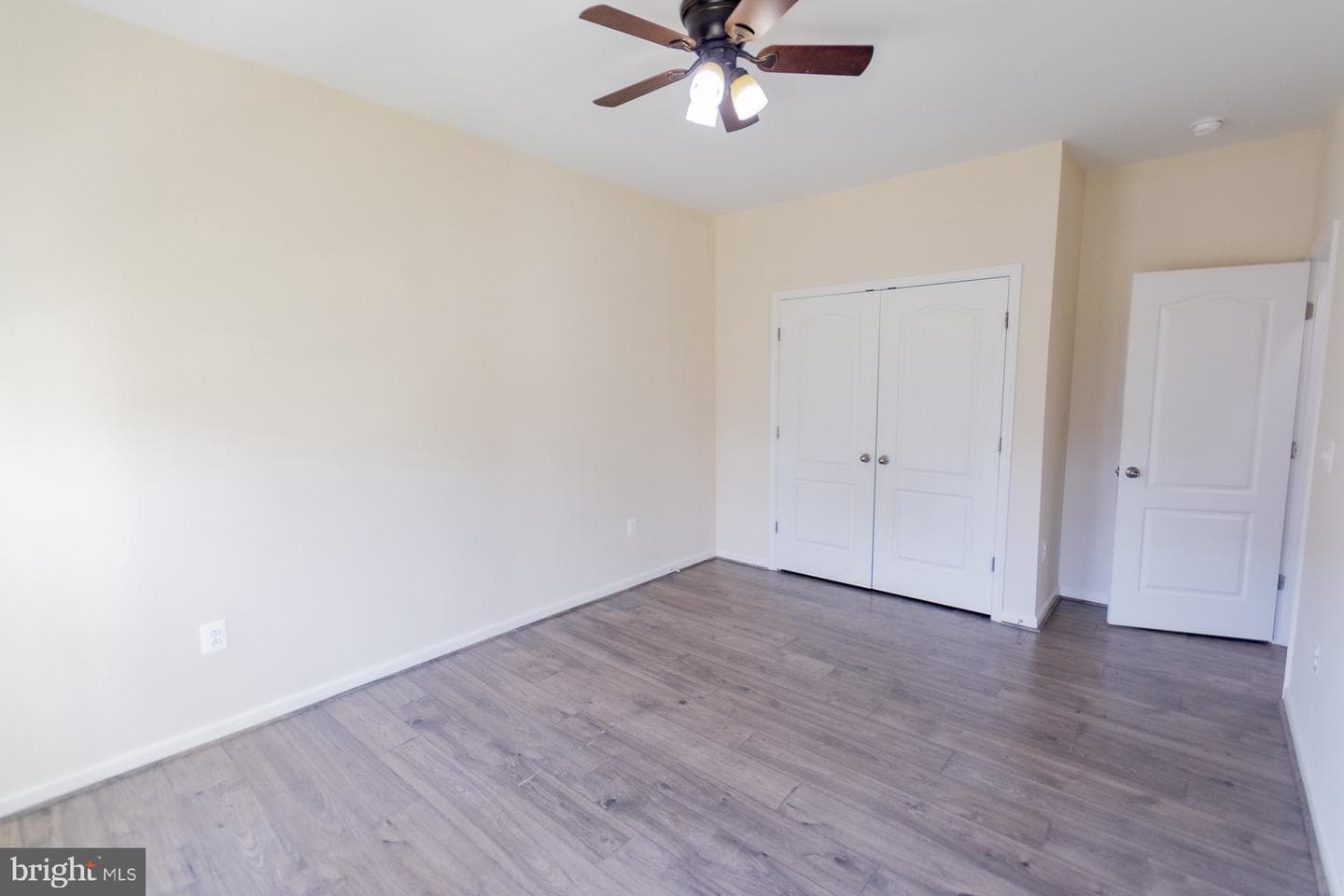 219 Patriot Street photo 13