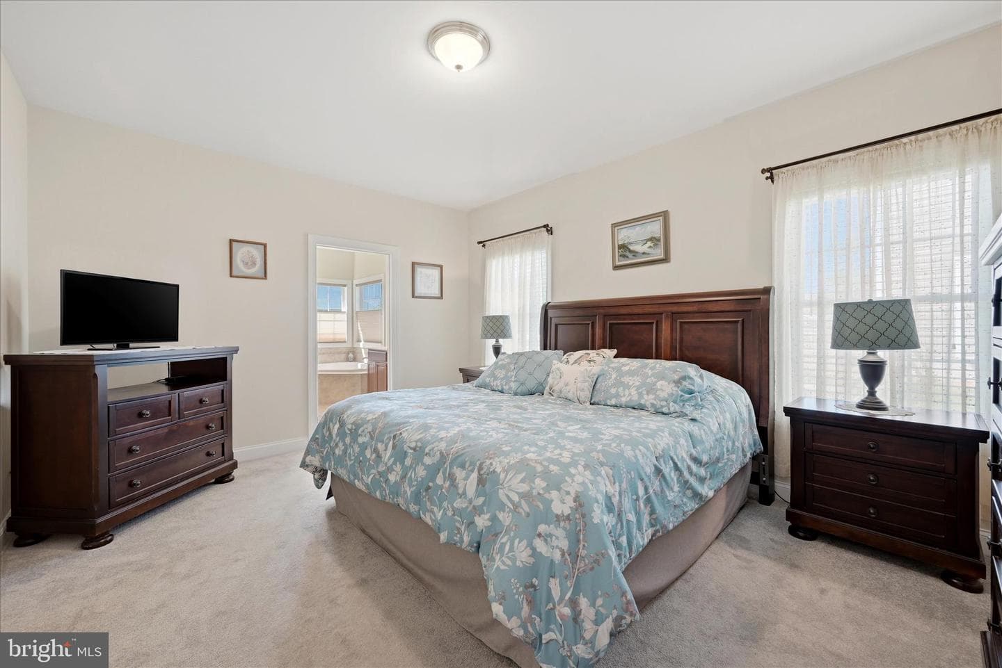 120 Wales Court photo 18