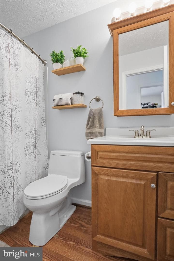 106 Lakeview Court photo 18