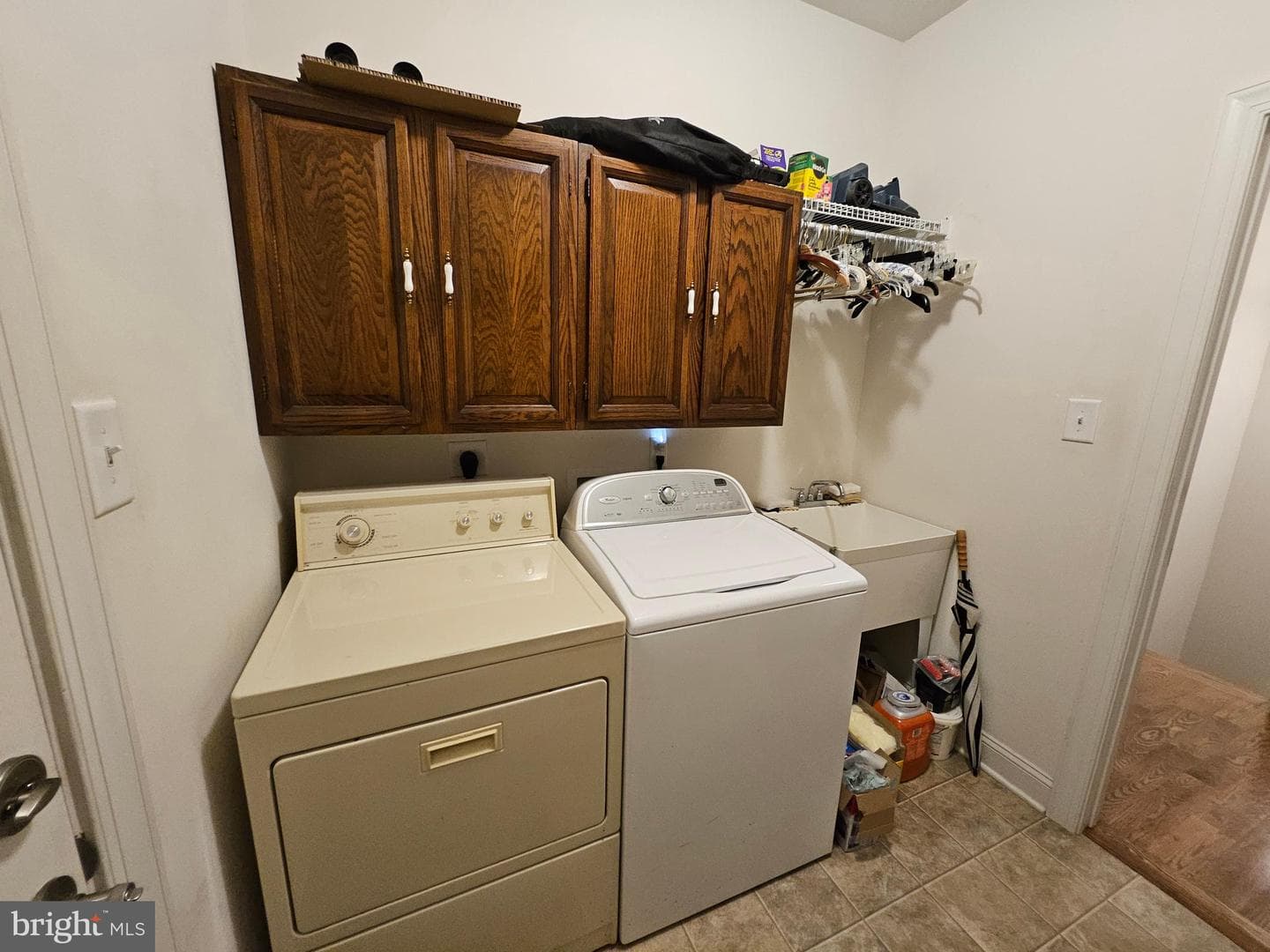 407 Mikey Court photo 37