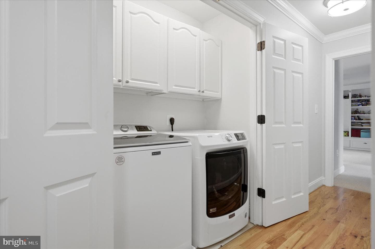 121 Van Gogh Terrace photo 23