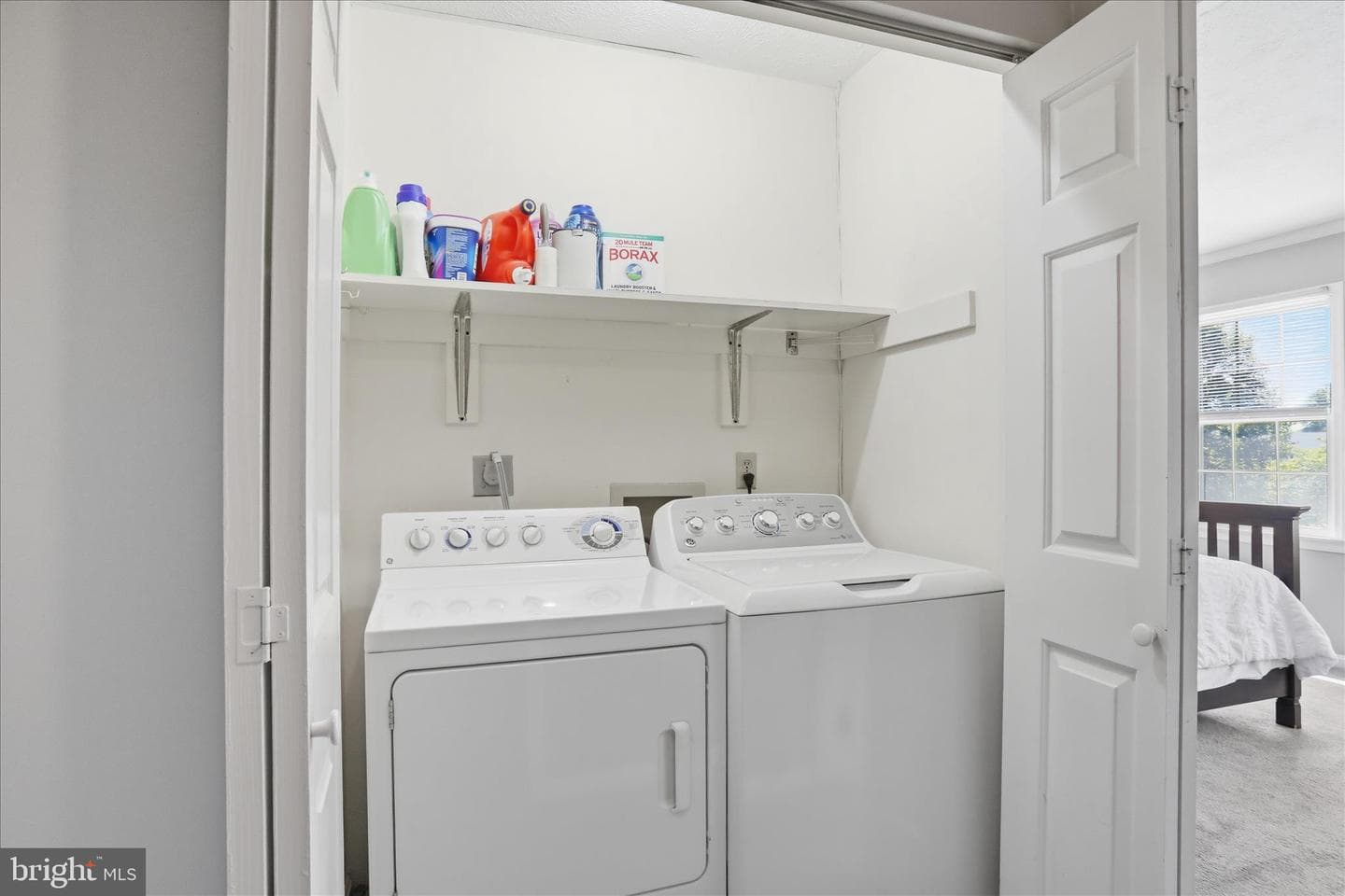 356 Surrey Club Ln photo 22