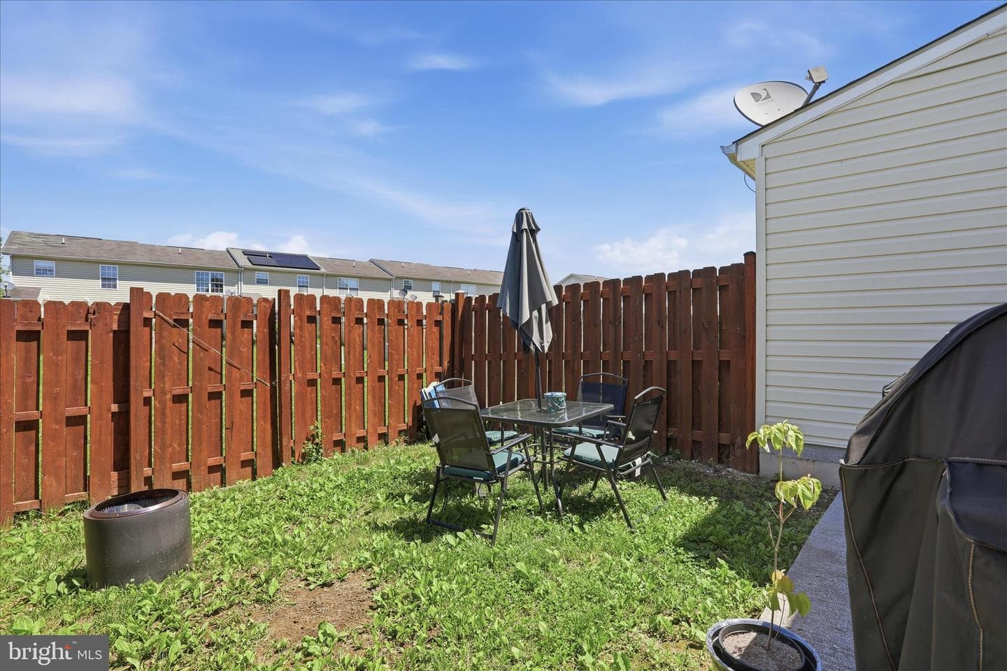 356 Surrey Club Ln photo 23