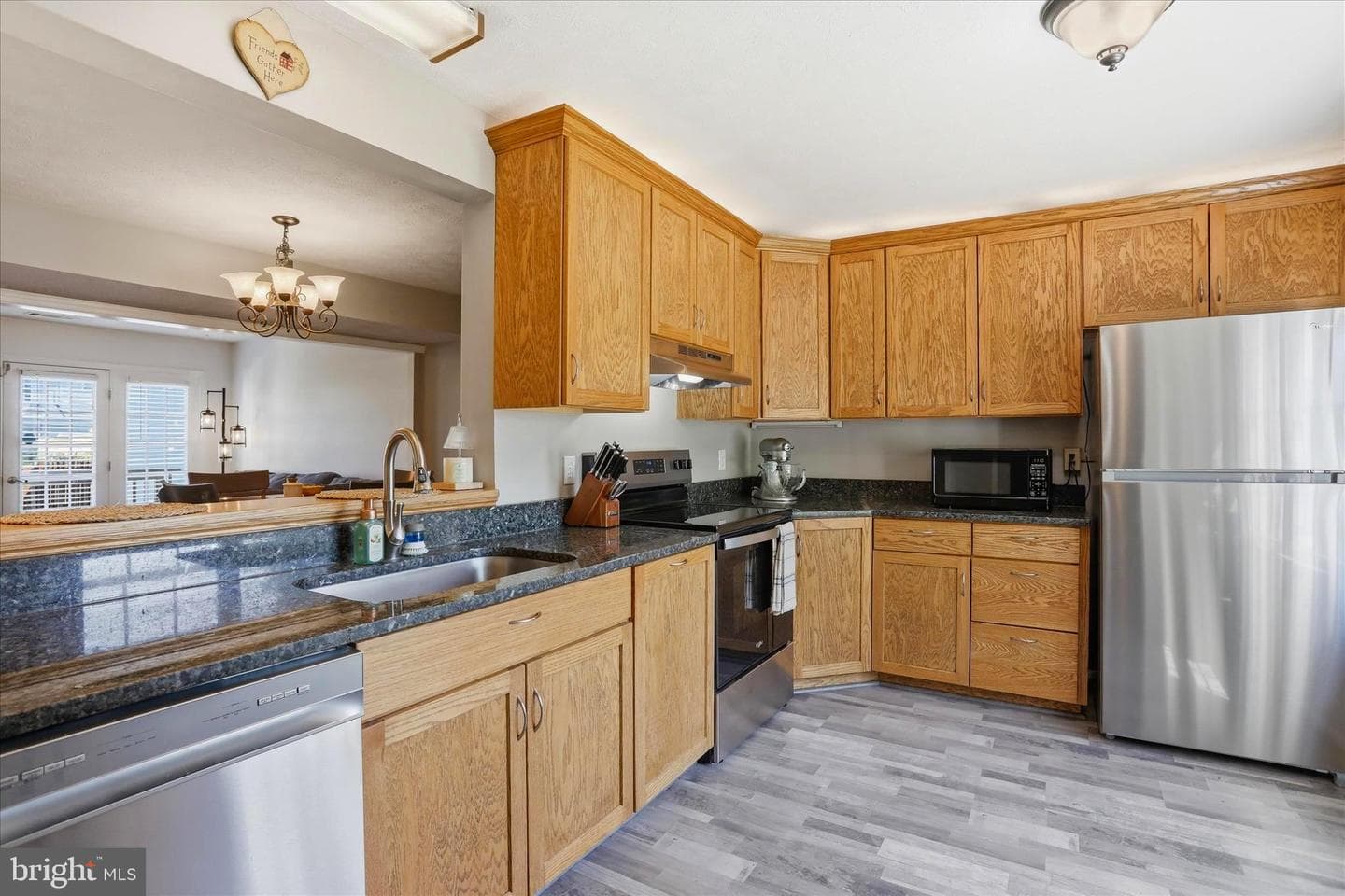 356 Surrey Club Ln photo 5