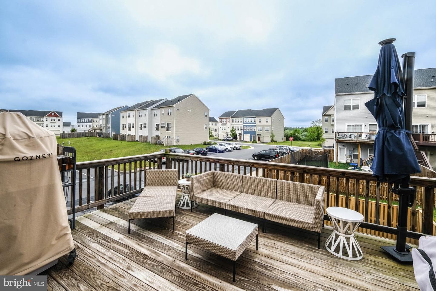 218 Parkland Drive photo 28